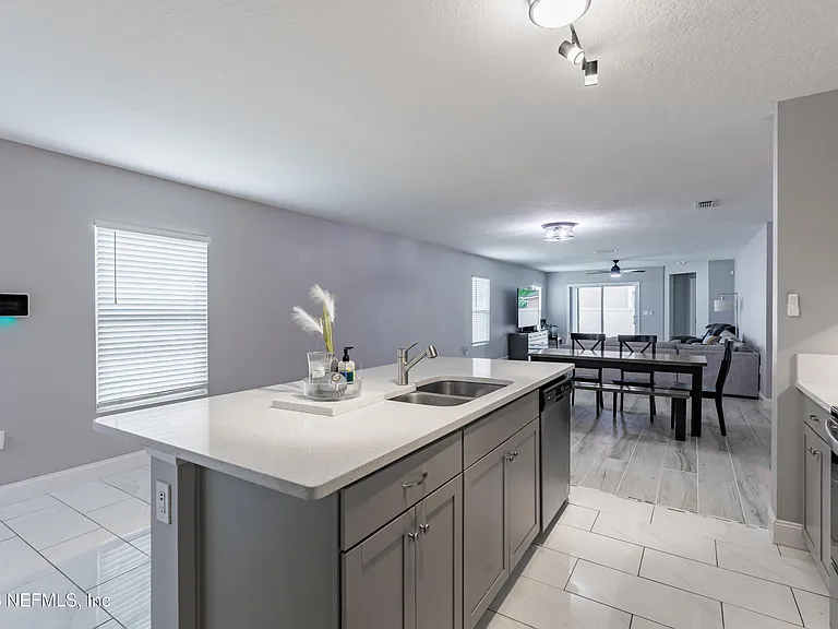 7705 Peace Ln — Photo 8