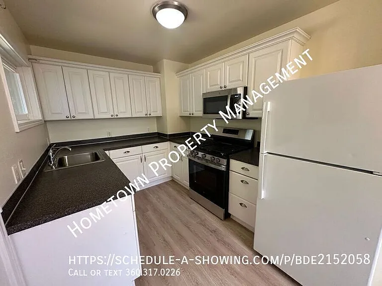 807 Cushing St SW — Photo 4