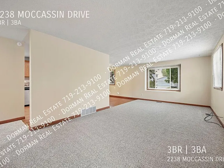 2238 Moccassin Dr — Photo 5
