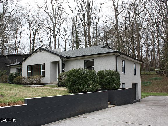 3rd image of 5632 Magazine Rd