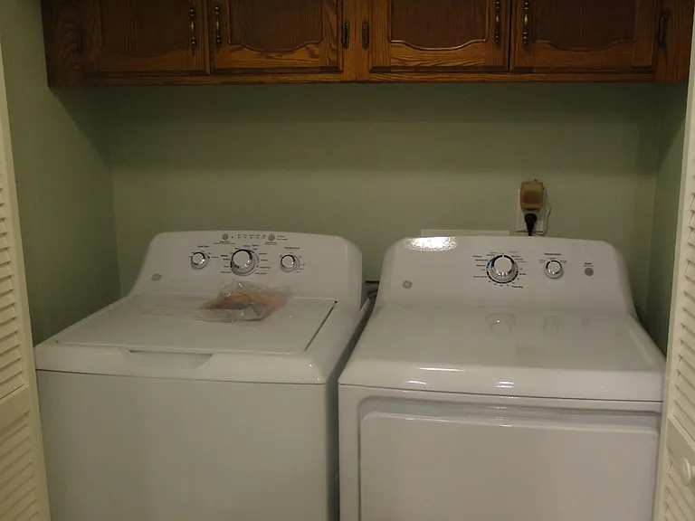 4745 Mulqueeney Cmn — Photo 11