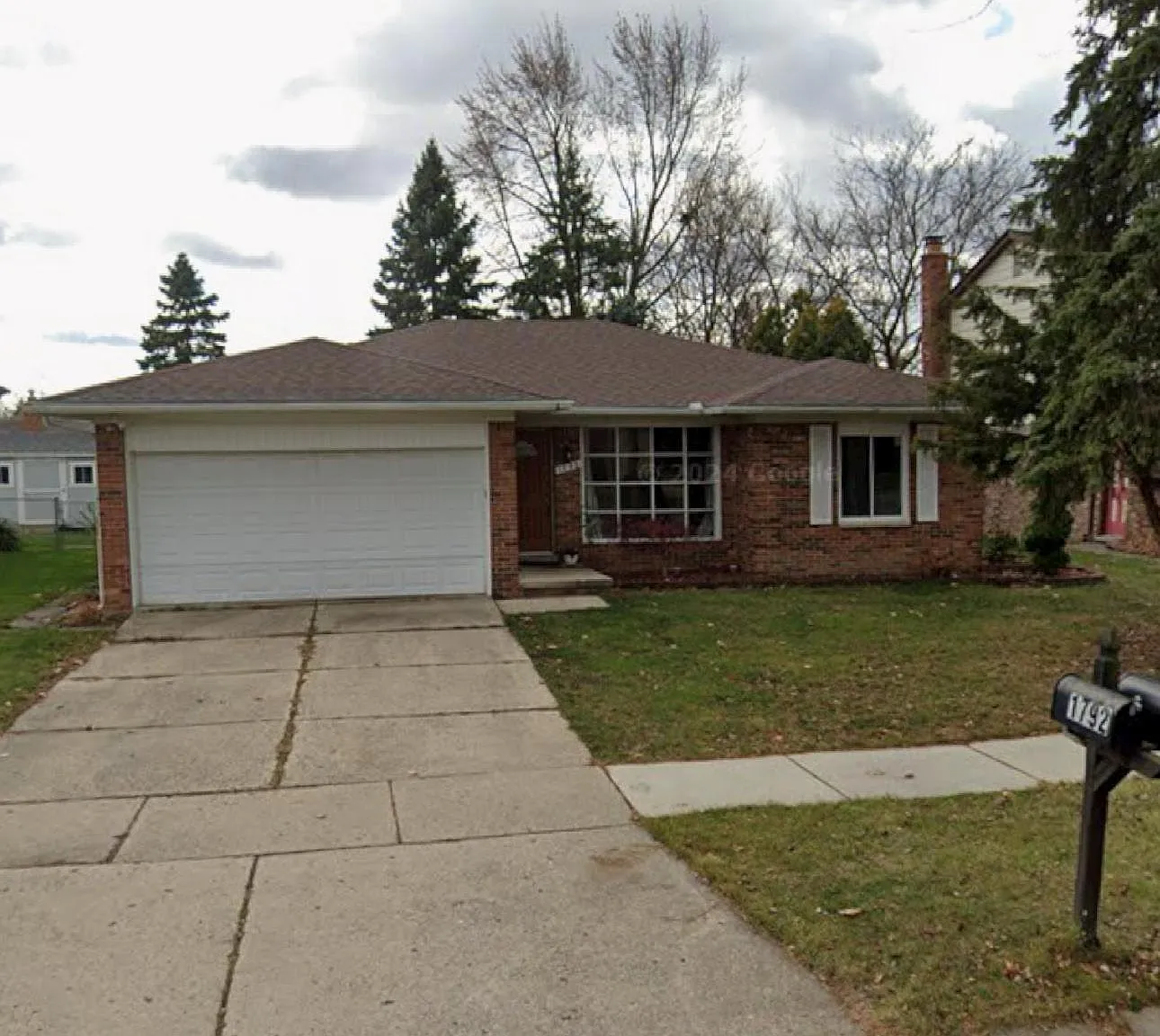 4 bed, 1660 sqft, $2,600 — Photo 1