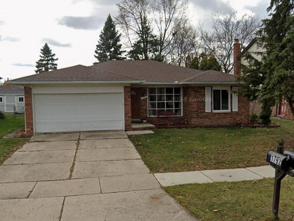 1st image of 1792 Woodgate Dr