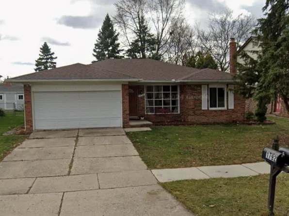 1792 Woodgate Dr, Troy, MI 48083