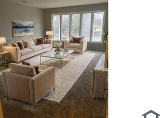 4131 Lindenwood Dr #3, Matteson, IL 60443