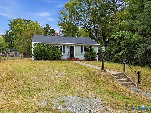 3rd image of 5901 Bonneau Rd