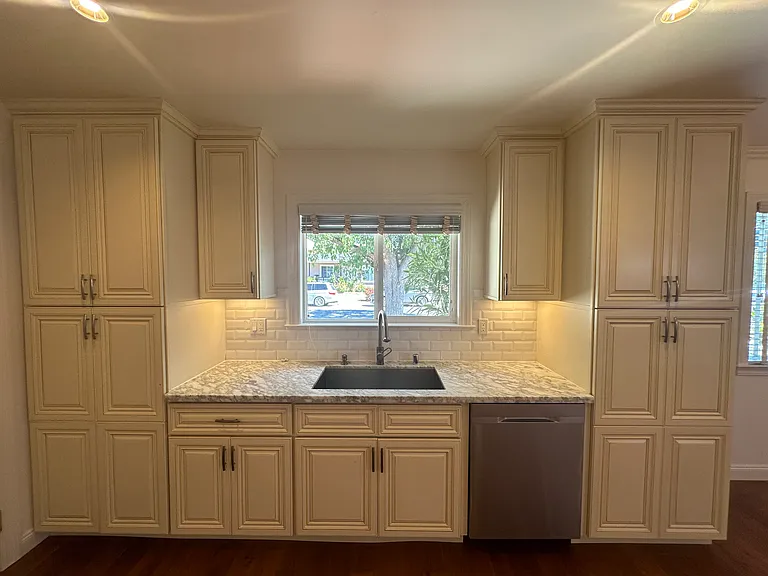 2543 Plumleigh Dr — Photo 15