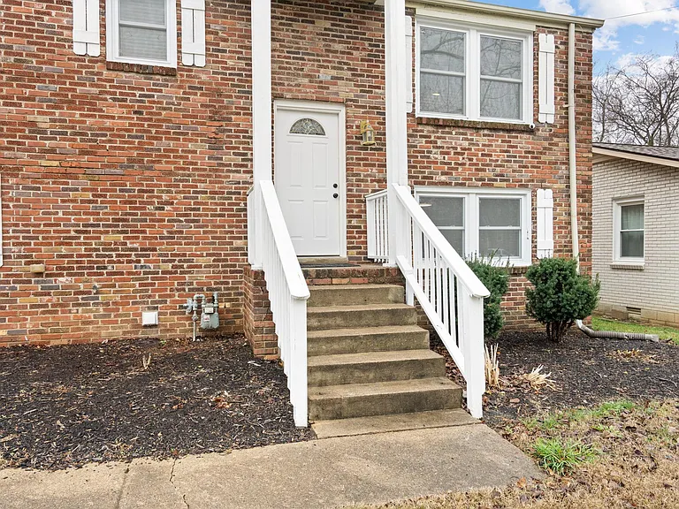 613 Nashua Ln — Photo 26