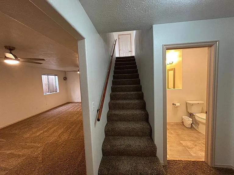 125 E 300 N — Photo 27