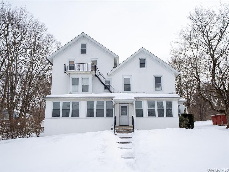 1st image of 130 Mahopac Ave #4