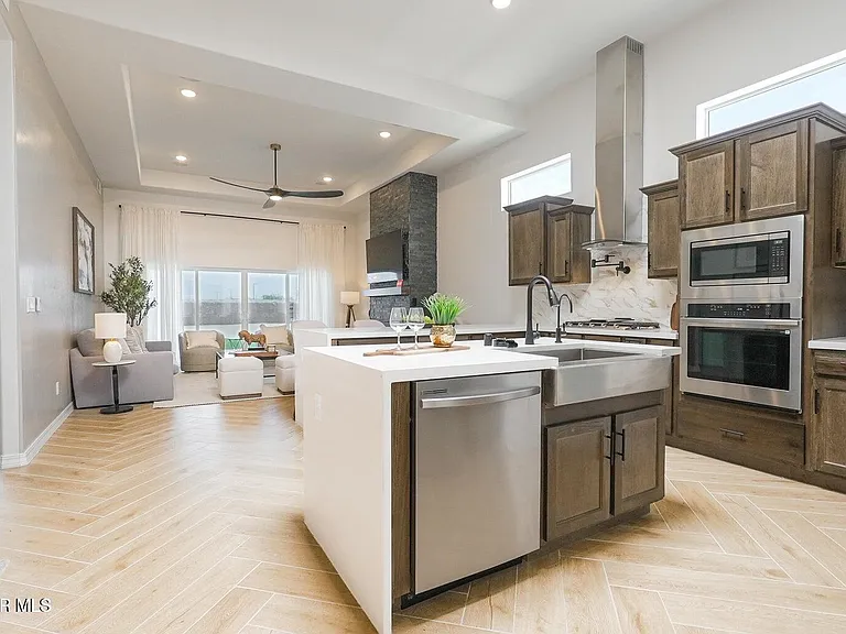 15337 Promise Ct — Photo 3