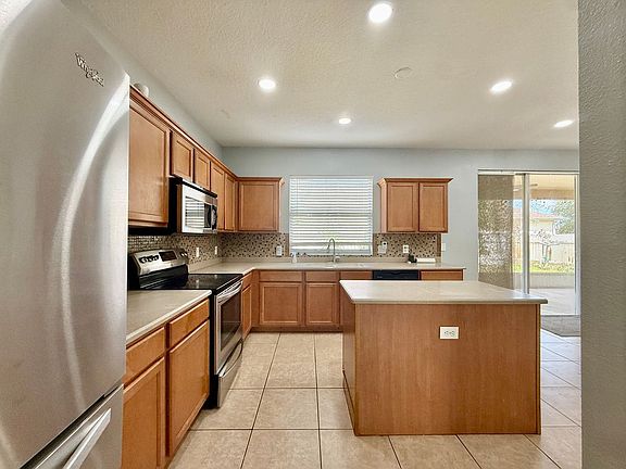 3rd image of 4205 Canby Dr
