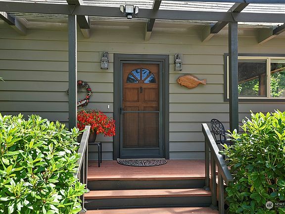 4th image of 7323 NE Pebble Beach Drive