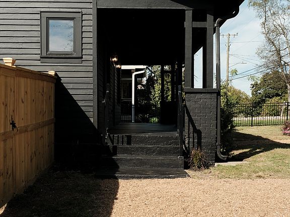 5th image of 1024 Cahal Ave