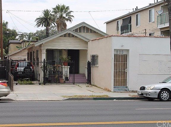 3rd image of 835 Redondo Ave