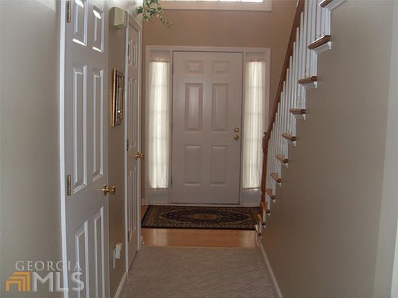 3rd image of 175 Lofty Eagle Ln