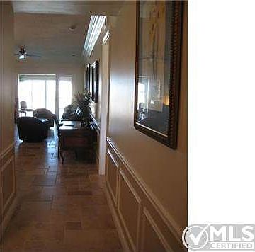 5th image of 14 Harbour Isle Dr Unit 306