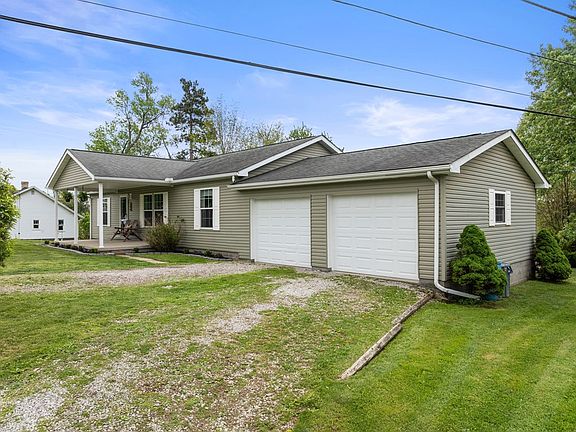 3rd image of 206 Sherrard Dr