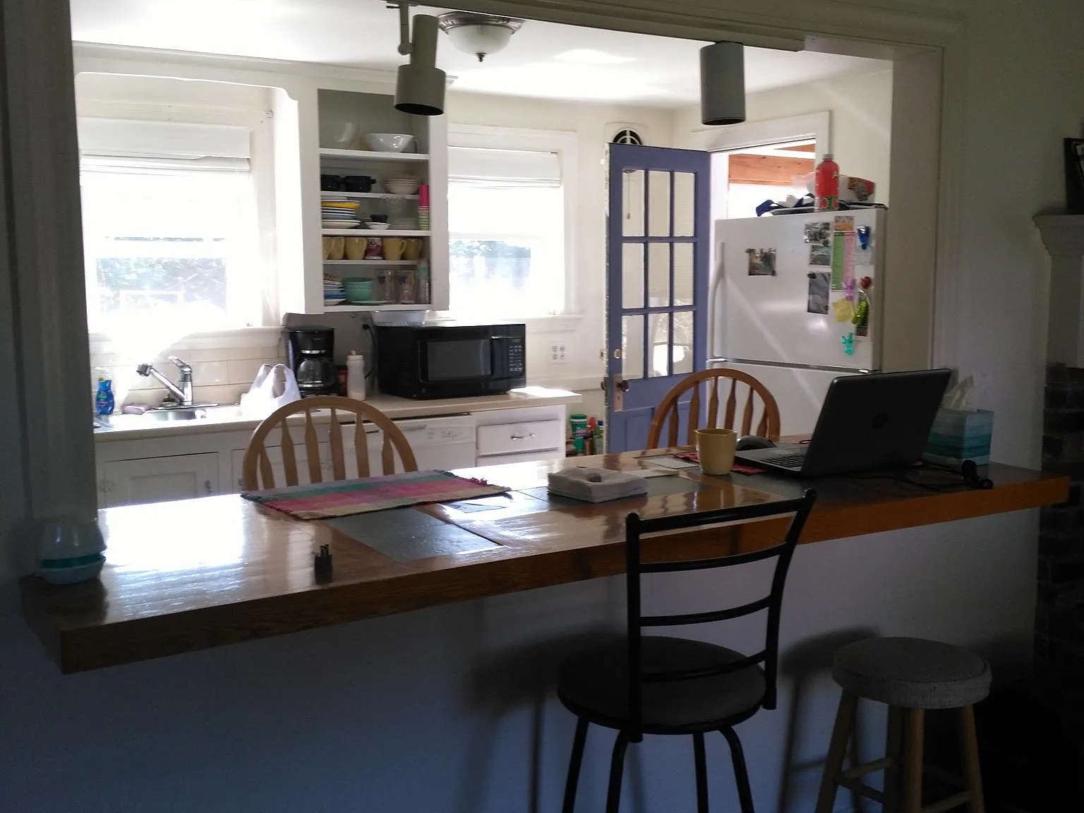 21 Dixon Ave — Photo 4