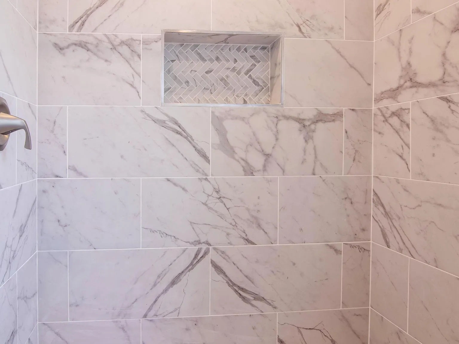 4 bed, 2277 sqft, $3,500 — Photo 4