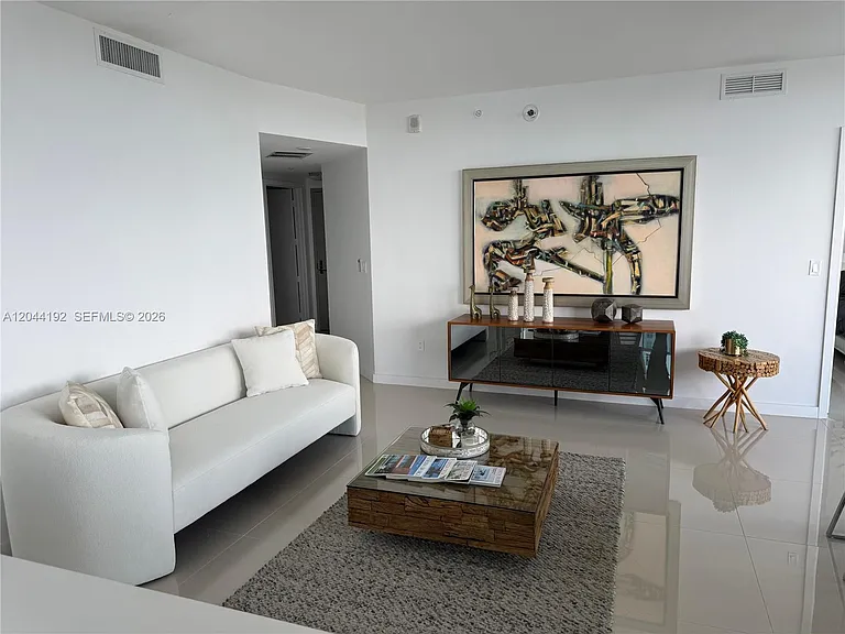 488 NE 18th St #2701 — Photo 12