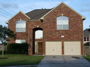 3103 Village Pond Ln, Fresno, TX 77545