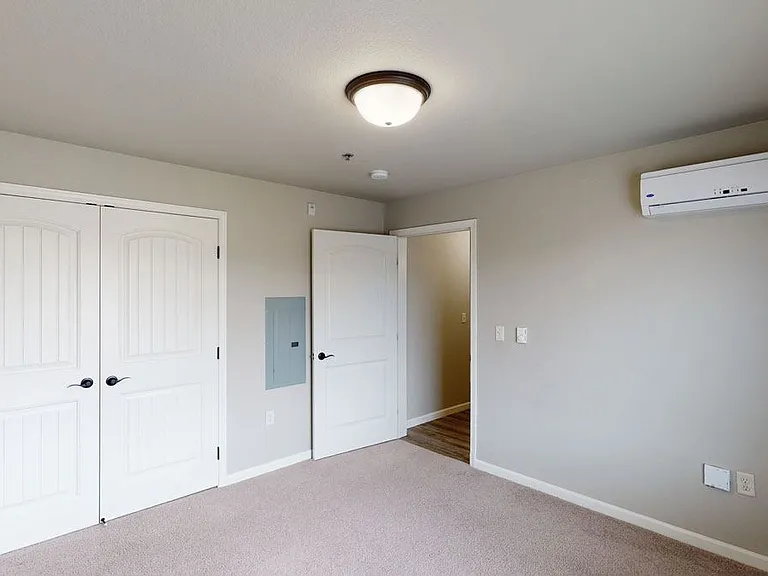 Renaissance Heights Apartment Homes — Photo 6
