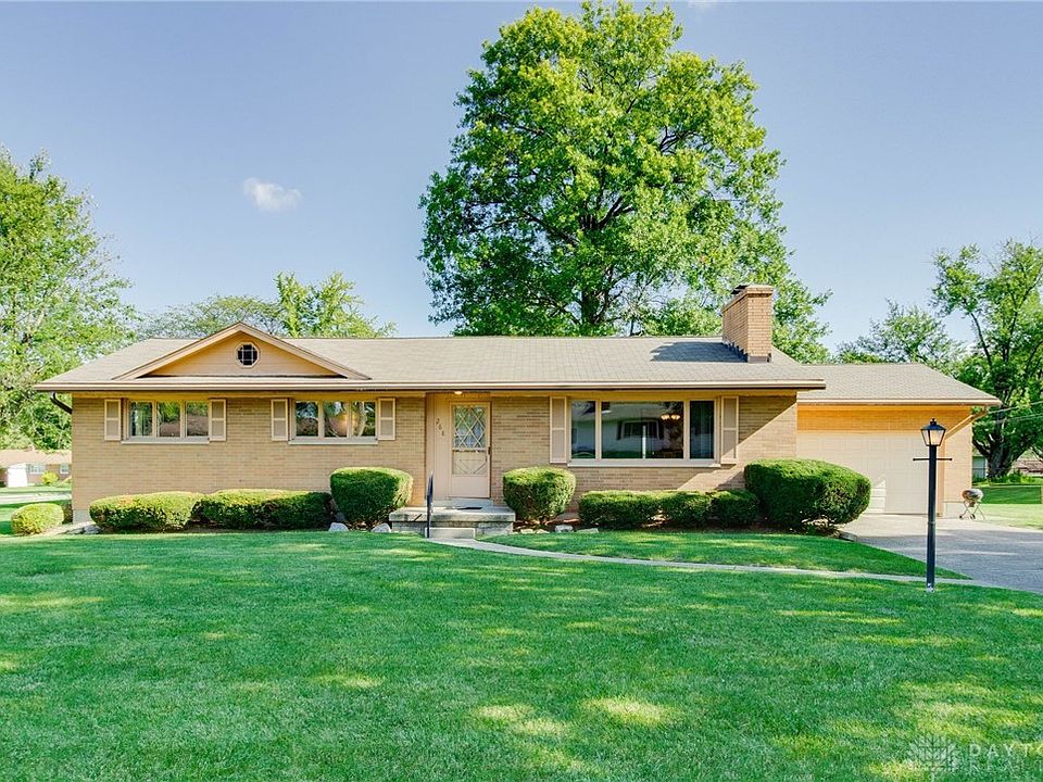 1st image of 268 Lee Dr