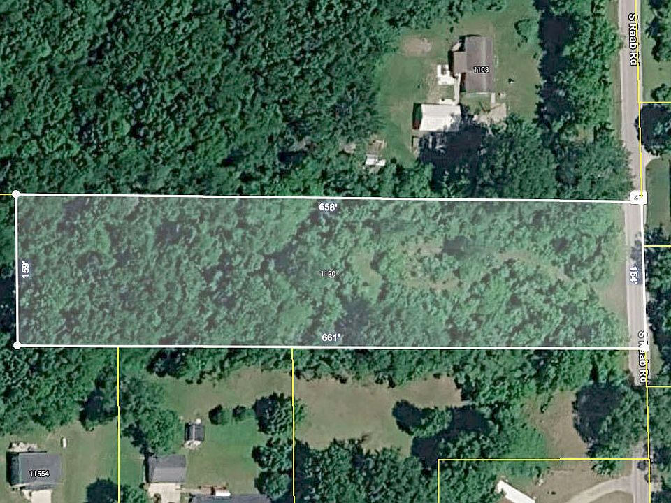 2nd image of 1120 S Raab Rd