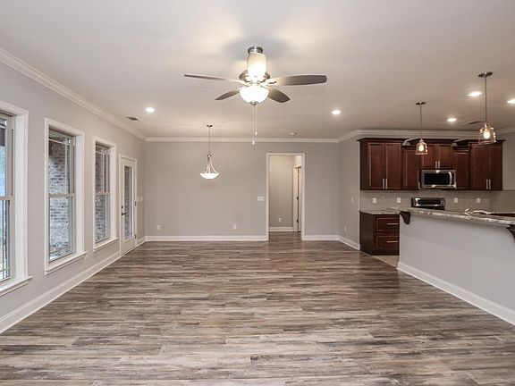 3rd image of 4948 Saint Ives Dr