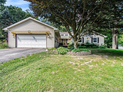 7715 Marquis Dr, Dexter, MI, 48130