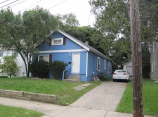 1520 Calvin Ave SE, Grand Rapids, MI 49507