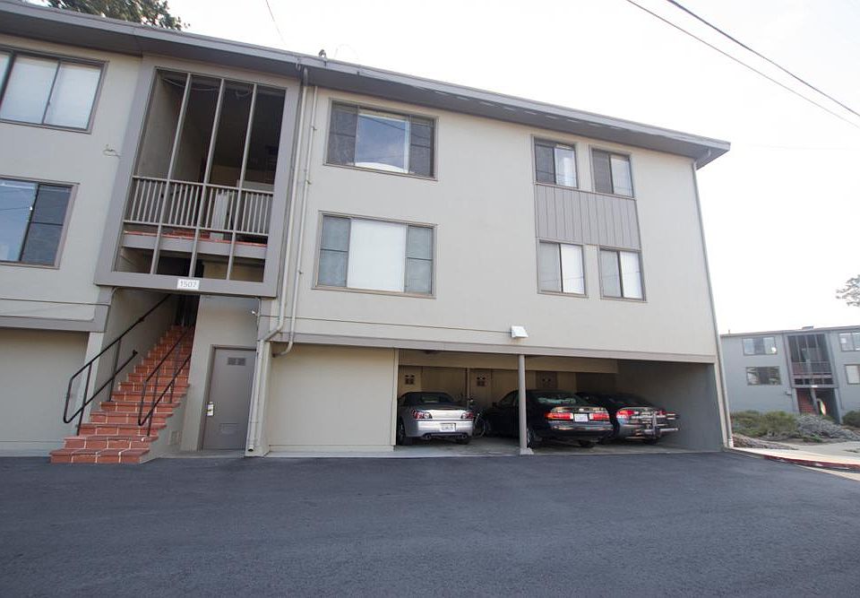 1st image of 1507 Pershing Dr #D