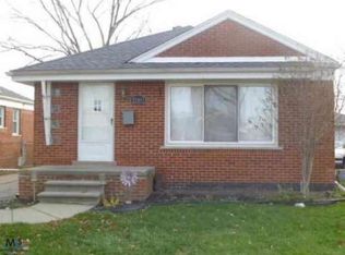 22812 Alger St, Saint Clair Shores, MI