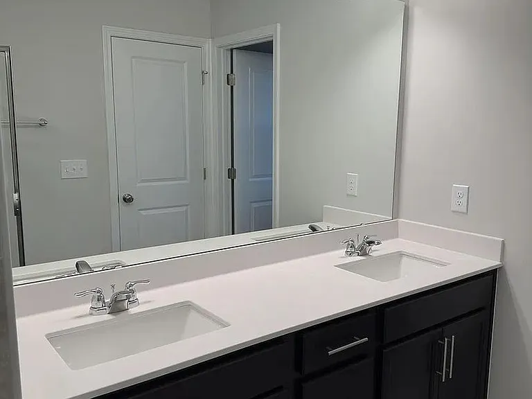 2232 Kasota Ln — Photo 18