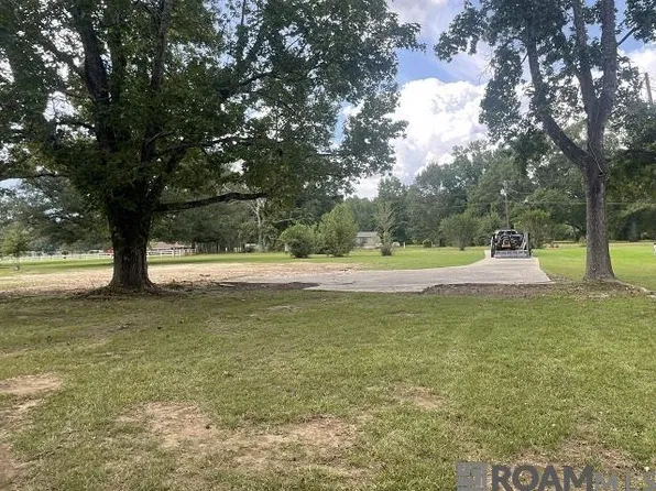 3839 Richmond Dr, Ethel, LA 70730