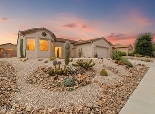 1017 W Tenniel Dr, Green Valley, AZ 85614