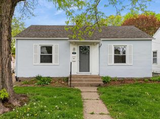 1407 27th Ave, Moline, IL 61265