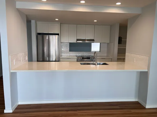 98-360 Koauka Loop APT 237, Aiea, HI 96701