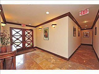 3rd image of 410 Pearl St APT 1A