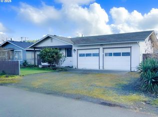 432 E Everett Ave, Sutherlin, OR 97479