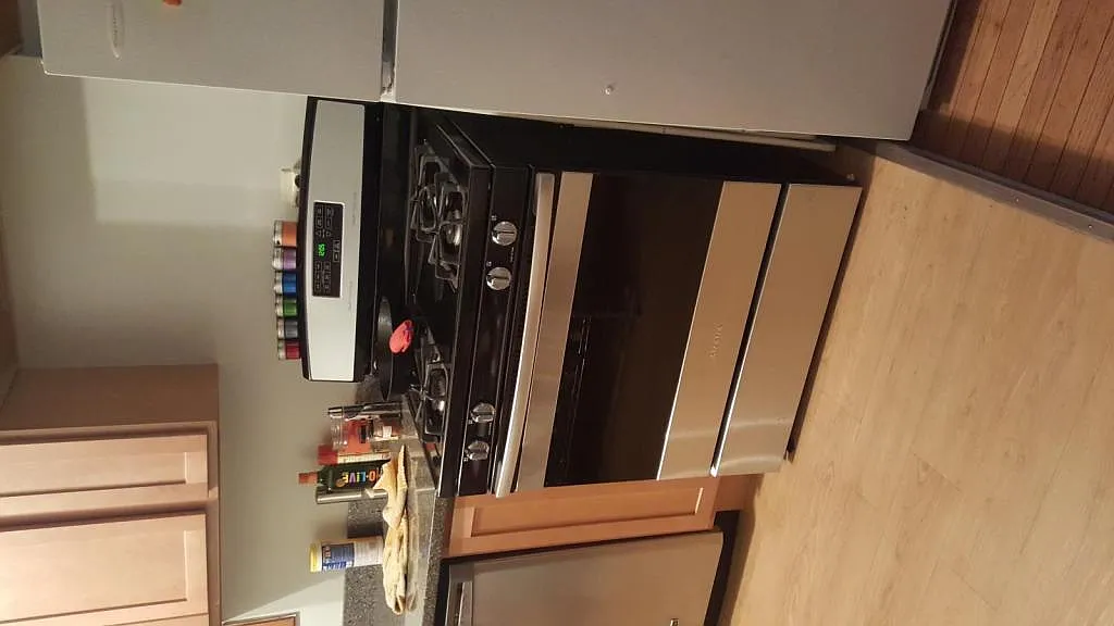 1329 N Bosworth Unit 1 — Photo 3