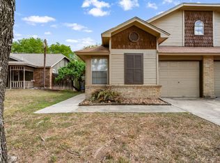 5020 Anacacho St, San Antonio, TX 78217