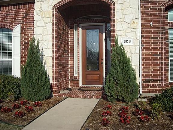 2nd image of 308 Wooded Glen Dr