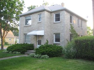 1675 S 54th St, Milwaukee, WI 53214