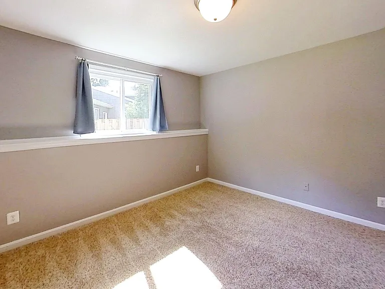 8458 Ararat Ct — Photo 8
