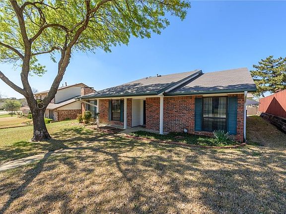 2nd image of 3713 Standridge Dr