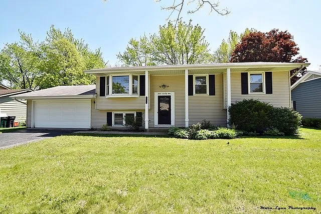 1274 Fellows St photo 1