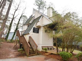 4348 Cary Dr, Snellville, GA 30039