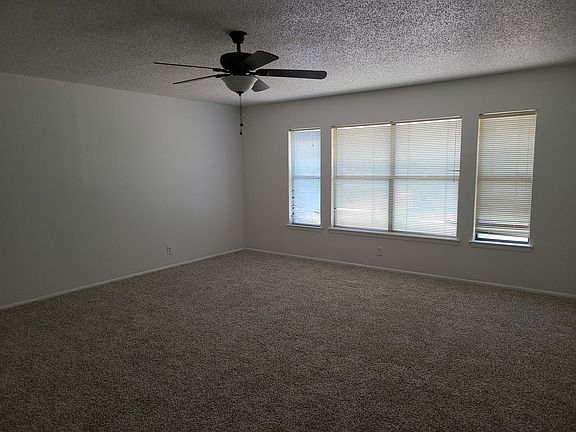 4th image of 7707 Autumn Park